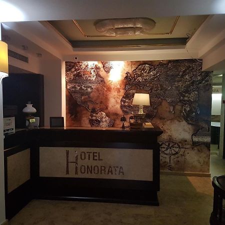 Hotel Honorata Paralía Екстериор снимка