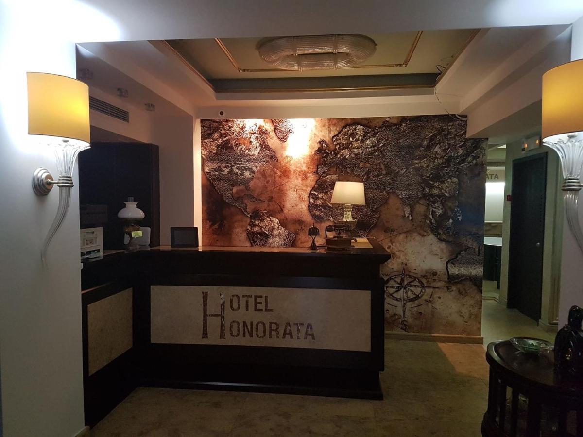 Hotel Honorata Paralía Екстериор снимка