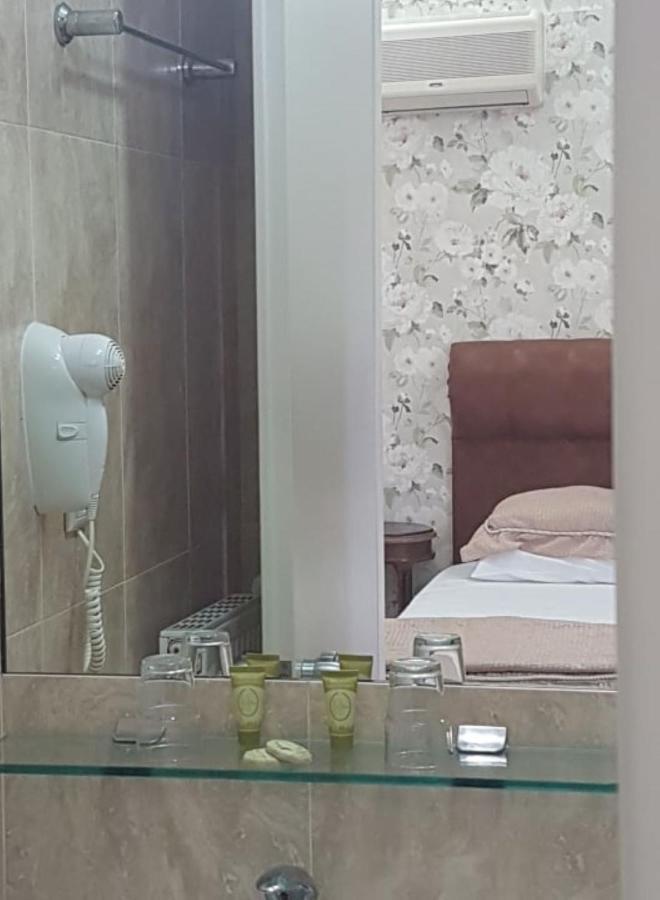 Hotel Honorata Paralía Екстериор снимка