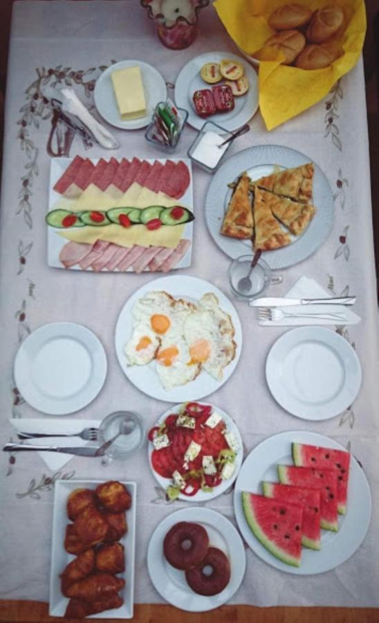 Hotel Honorata Paralía Екстериор снимка